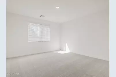22649 W Pontiac Drive, Surprise, AZ 85387 - Photo 10
