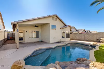 8642 W Laurel Lane, Peoria, AZ 85345 - Photo 24