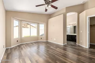 8642 W Laurel Ln, Peoria, AZ 85345 - Photo 18