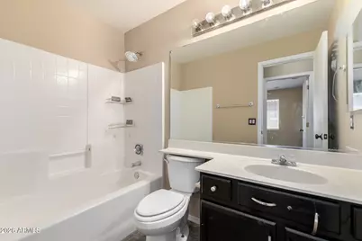 8642 W Laurel Lane, Peoria, AZ 85345 - Photo 16