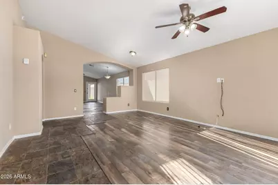 8642 W Laurel Lane, Peoria, AZ 85345 - Photo 2