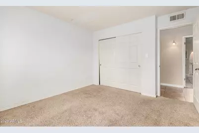 2424 W Portobello Avenue, Mesa, AZ 85202 - Photo 16