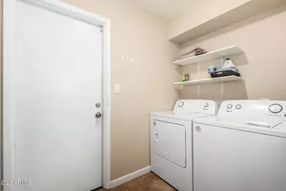 2424 W Portobello Avenue, Mesa, AZ 85202 - Photo 20