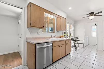 10816 W Kelso Drive, Sun City, AZ 85351 - Photo 20