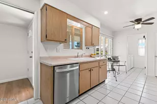 10816 W Kelso Dr, Sun City, AZ 85351 - Photo 20