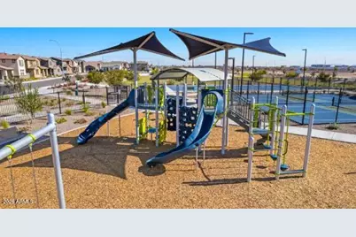 10151 W Crittenden Lane, Avondale, AZ 85392 - Photo 14