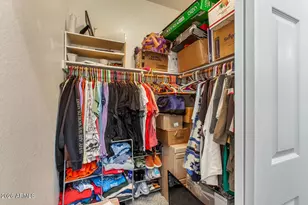 1425 S Lindsay Rd, Mesa, AZ 85204 - Photo 14