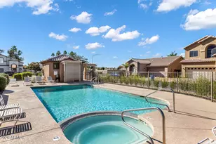 1425 S Lindsay Rd, Mesa, AZ 85204 - Photo 10