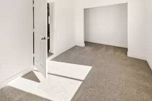 4218 N 49th Dr, Phoenix, AZ 85031 - Photo 22