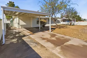 4218 N 49th Dr, Phoenix, AZ 85031 - Photo 6