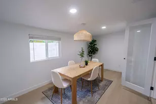 2335 W Caribbean Ln, Phoenix, AZ 85023 - Photo 22