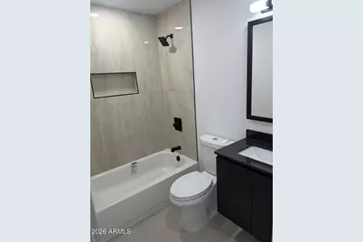 2335 W Caribbean Lane, Phoenix, AZ 85023 - Photo 6