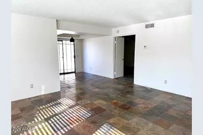 5203 N 24th Street #102, Phoenix, AZ 85016 - Photo 4