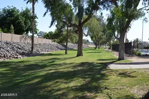 2535 E Villa Theresa Dr, Phoenix, AZ 85032 - Photo 22