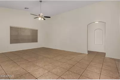 11241 W Davis Lane, Avondale, AZ 85323 - Photo 12