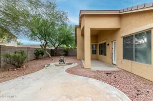 11241 W Davis Ln, Avondale, AZ 85323 - Photo 32