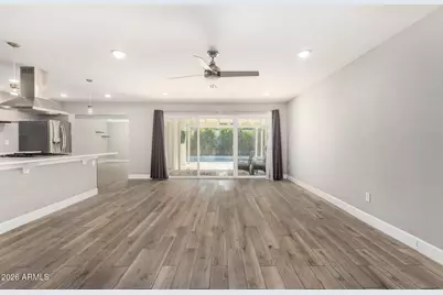 429 W Flower Street, Phoenix, AZ 85013 - Photo 8