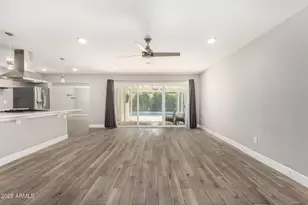 429 W Flower St, Phoenix, AZ 85013 - Photo 8