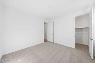 17296 W Saguaro Vis Dr, Surprise, AZ 85387 - Photo 14