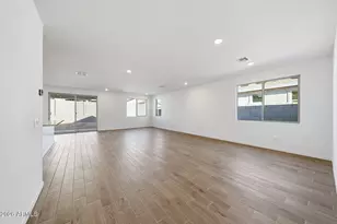 17296 W Saguaro Vis Dr, Surprise, AZ 85387 - Photo 4