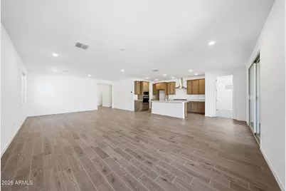 17296 W Saguaro Vista Drive, Surprise, AZ 85387 - Photo 6