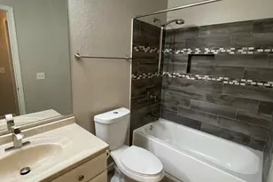 9130 N 80th Ln, Peoria, AZ 85345 - Photo 12