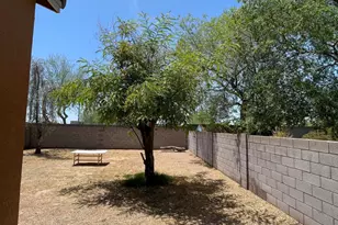 9130 N 80th Ln, Peoria, AZ 85345 - Photo 14