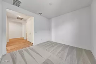 28886 N 174th Ln, Surprise, AZ 85387 - Photo 10