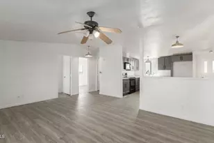 54073 W Stallion Rd, Maricopa, AZ 85139 - Photo 2