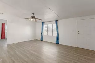 54073 W Stallion Rd, Maricopa, AZ 85139 - Photo 4