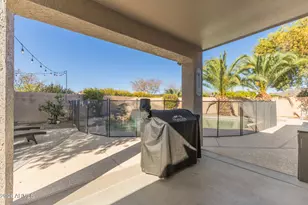 16208 N 174th Ct, Surprise, AZ 85388 - Photo 32
