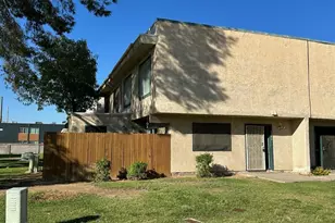 6046 W Townley Ave, Glendale, AZ 85302 - Photo 1