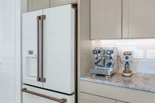 26405 N 76th Dr, Peoria, AZ 85383 - Photo 6