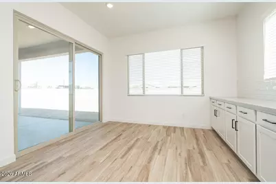 17638 W Highland Avenue, Goodyear, AZ 85395 - Photo 4