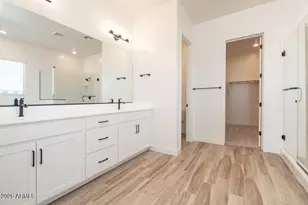 17638 W Highland Ave, Goodyear, AZ 85395 - Photo 8