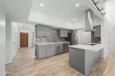 330 W Cardeno Circle, Litchfield Park, AZ 85340 - Photo 2