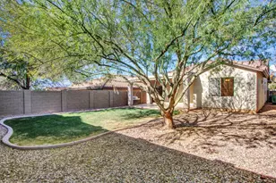 3825 W Desert Creek Ln, Phoenix, AZ 85086 - Photo 32