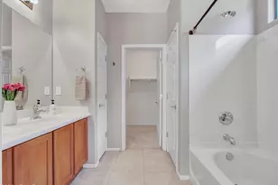 3825 W Desert Creek Ln, Phoenix, AZ 85086 - Photo 20