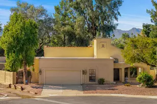 9002 N 83rd St, Scottsdale, AZ 85258 - Photo 1