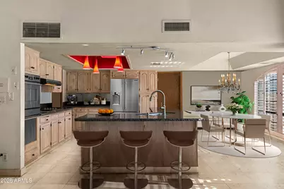 9002 N 83rd Street, Scottsdale, AZ 85258 - Photo 4