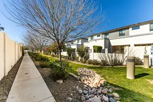 3132 E Cheryl Dr, Phoenix, AZ 85028 - Photo 30