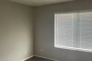 2035 S Elm St, Tempe, AZ 85282 - Photo 12