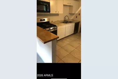 18 E Valencia Drive, Phoenix, AZ 85042 - Photo 2