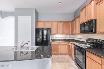 15173 W Larkspur Drive, Surprise, AZ 85379 - Photo 18