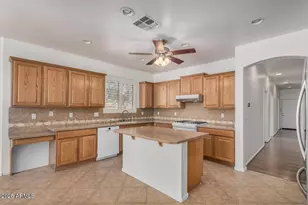 2112 E Yellowstone Pl, Chandler, AZ 85249 - Photo 14