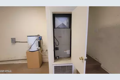 824 E Monroe Avenue, Buckeye, AZ 85326 - Photo 22