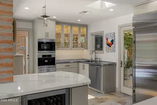 3921 E San Miguel Ave, Paradise Valley, AZ 85253 - Photo 8