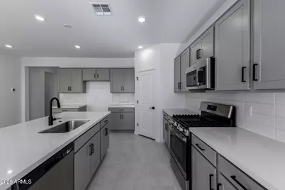 30133 W Palo Brea Way, Buckeye, AZ 85396 - Photo 14