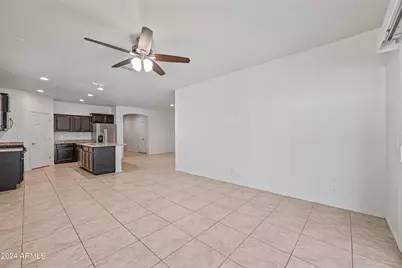 27358 N 174th Lane, Surprise, AZ 85387 - Photo 8