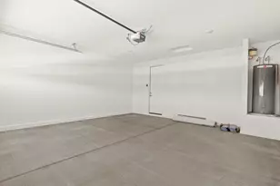 24460 W Hazel Dr, Buckeye, AZ 85326 - Photo 8